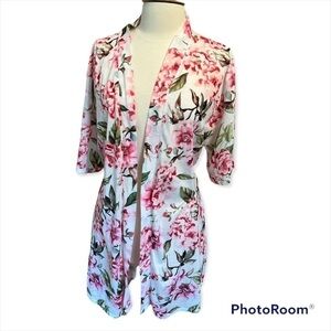 Show Me Your MuMu Kimono or Swim Cover Water Color Floral With Belt One Size﻿﻿﻿﻿